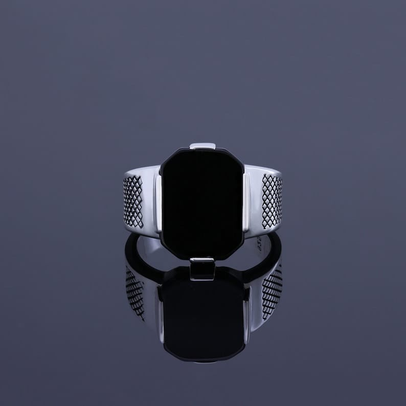 Vintage Sterling Silver Black Gemstone