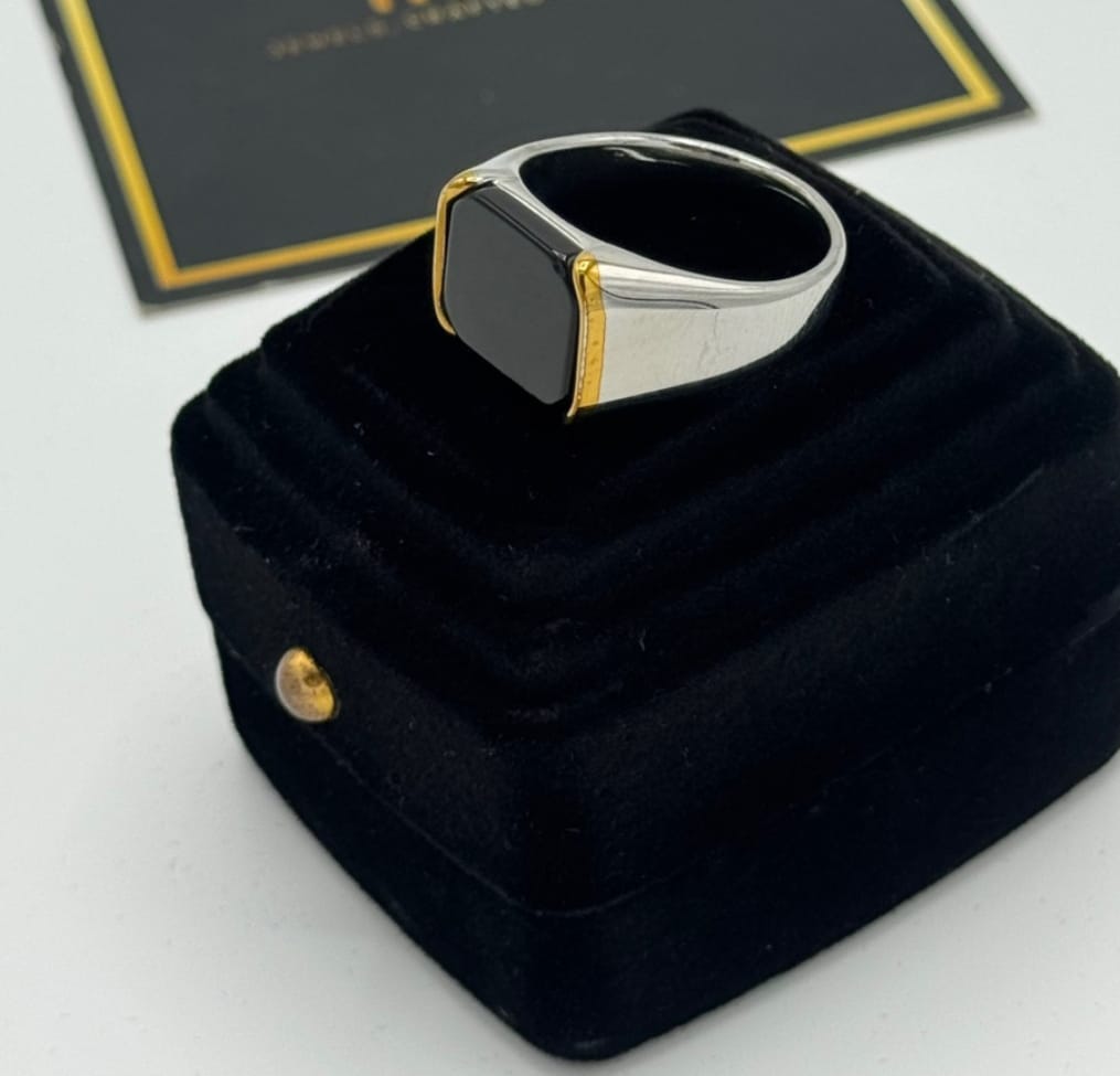 Men’s Black Stone Two-Tone Signet Ring