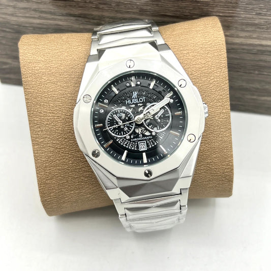 Luxury Stainless Steel Chronograph Watch – Silver & Black Dial